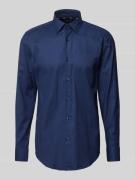 BOSS Slim Fit Business-Hemd mit Kentkragen Modell 'Hank' in Marine, Gr...