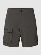 ONeill Cargoshorts mit Label-Detail Modell 'EASTON' in Dunkelgrau, Grö...