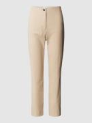 Christian Berg Woman Slim Fit Hose mit Bügelfalten in Sand, Größe 44