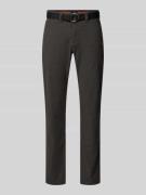 MCNEAL Slim Fit Hose mit Gürtel in Black, Größe 102