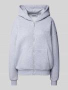 Review Sweatjacke mit Label-Schriftzug in Hellgrau Melange, Größe XL