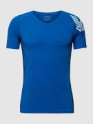 Emporio Armani T-Shirt mit Label-Print in Royal, Größe L