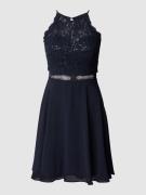 V.M. Knielanges Cocktailkleid mit Paillettenbesatz in Marine, Größe 38