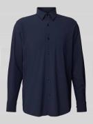 BOSS Regular Fit Business-Hemd mit Kentkragen in Marine, Größe 43