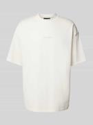 Pegador Boxy Fit T-Shirt mit Label-Print in Offwhite, Größe L