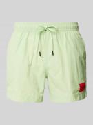 HUGO Regular Fit Badeshorts mit Label-Patch Modell 'DOMINICA' in Apfel...