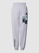 Karo Kauer Sweatpants mit Stitchings und elastischem Bund in Hellgrau ...