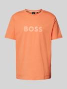 BOSS T-Shirt mit Label-Print in Orange, Größe L