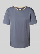 Jake*s Casual T-Shirt mit geripptem Rundhalsausschnitt in Jeansblau, G...