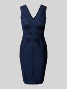 Lipsy Knielanges Cocktailkleid mit V-Ausschnitt in Marine, Größe 36