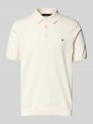 Tommy Hilfiger Regular Fit Poloshirt mit Logo-Stitching in Ecru, Größe...