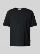 REVIEW Essentials Boxy Tee in Black, Größe XS