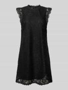 Pieces Regular Fit Spitzenkleid mit Muschelsaum Modell 'OLLINE' in Bla...