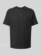 adidas Originals T-Shirt mit Label-Stitching in Black, Größe L