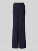 s.Oliver RED LABEL Loose Fit Stoffhose aus Viskose-Mix in Marine, Größ...