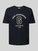 Gant T-Shirt mit Label-Print in Black, Größe L