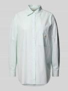 Calvin Klein Jeans Oversized Bluse mit Label-Patch in Mint, Größe L