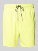 PUMA Regular Fit Badehose mit Reißverschlusstasche in Gelb, Größe L