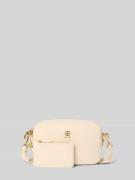 Tommy Hilfiger Kameratasche mit großflächiger Logo-Prägung in Beige, G...