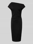 BOSS Eng anliegendes Kleid aus Viskose-Mix Modell 'ETRIMI' in Black, G...