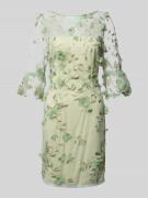 Adrianna Papell Semitransparentes Cocktailkleid mit Stitchings in Hell...