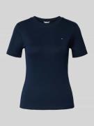 Tommy Hilfiger Slim Fit T-Shirt aus reiner Baumwolle in Marine, Größe ...