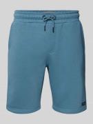Blend Regular Fit Sweatshorts mit Label-Patch in Rauchblau, Größe M