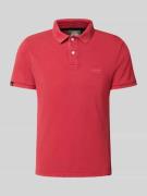 Superdry Regular Fit Poloshirt mit Label-Stitching in Rot, Größe S