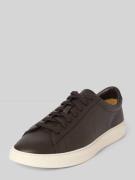 BOSS Low Top Sneaker aus genarbtem Rindsleder in Dunkelbraun, Größe 40