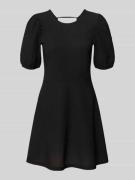 Only Leicht ausgestelltes Minikleid mit Rückenausschnitt Modell 'SURI'...