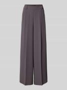 Windsor Wide Leg Stoffhose mit Bundfalten in Purple, Größe 36