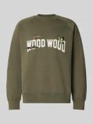 Wood Wood Sweatshirt mit Motiv-Stitching Modell 'Hester' in Oliv, Größ...