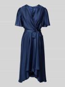 Swing Cocktailkleid mit Bindegürtel in Blau, Größe 34