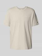 CHAMPION T-Shirt mit Logo-Stitchings und Rundhalsausschnitt in Beige, ...