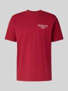 Carhartt Work In Progress T-Shirt mit Label-Stitching in Bordeaux, Grö...