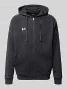 Under Armour Sweatjacke mit Känguru-Tasche in Black, Größe L