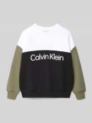Calvin Klein Jeans Sweatshirt mit Label-Print in Black, Größe 176