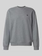 Calvin Klein Jeans Sweatshirt mit Label-Stitching in Mittelgrau, Größe...