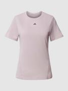 adidas Training T-Shirt mit Logo-Detail in Rose, Größe XL