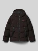 Killtec Steppjacke mit Label-Print in Black, Größe 140