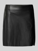 Vero Moda Mini-Rock in Lederoptik Modell 'NELLY' in Black, Größe L