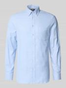 Christian Berg Men Regular Fit Freizeithemd mit Brusttasche in Bleu, G...