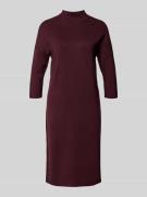 comma Knielanges Kleid mit Stehkragen und 3/4-Arm in Bordeaux, Größe 4...