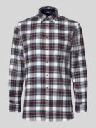 Christian Berg Men Regular Fit Freizeithemd mit Button-Down-Kragen in ...