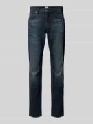 Brax Slim Fit Jeans mit 5-Pocket-Design Modell 'Chuck' in Marine, Größ...