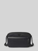 Emporio Armani Handtasche mit Schulterriemen in Black, Größe 1