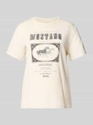 Mustang T-Shirt mit Label-Print Modell 'Rosewood' in Ecru, Größe L