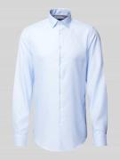 Jake*s Slim Fit Businesshemd mit extra langem Arm in Bleu, Größe 39/40