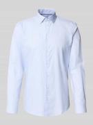 Jake*s Slim Fit Business-Hemd mit Knopfleiste in Bleu, Größe 43/44