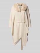 Apricot Relaxed Fit Poncho in Wickel-Optik mit Bindegürtel in Sand, Gr...